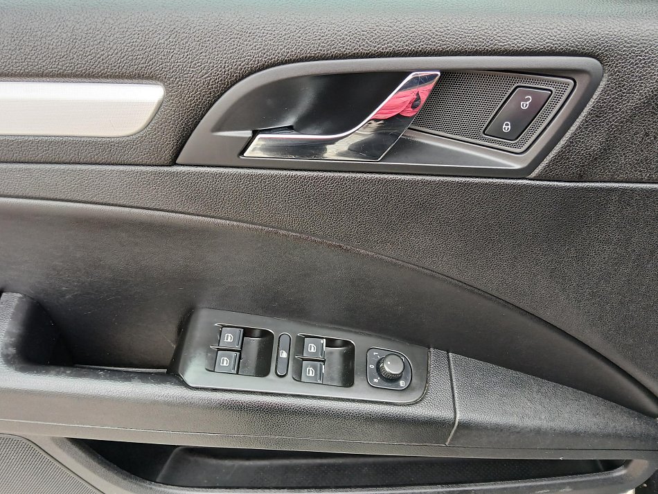 Škoda Superb II 2.0 TDi Ambition