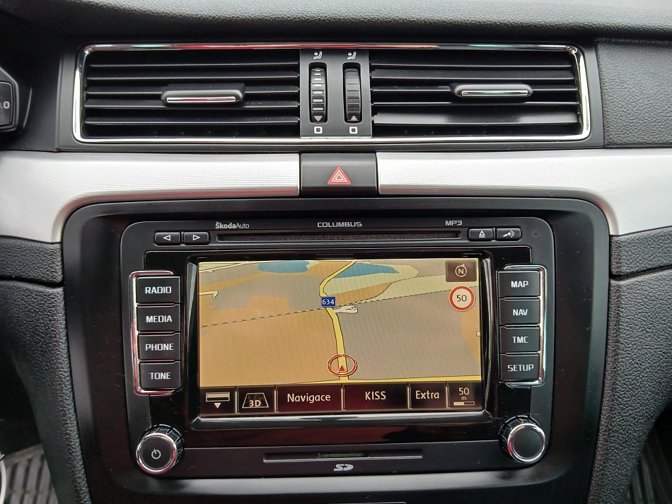 Škoda Superb II 2.0 TDi Ambition