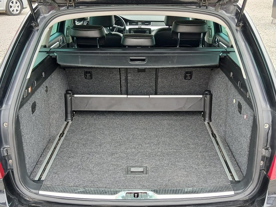 Škoda Superb II 2.0 TDi Ambition