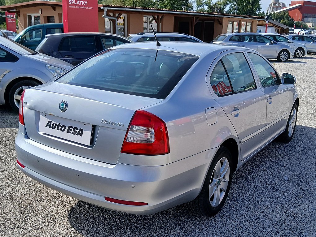 Škoda Octavia II 1.6 TDi Elegance