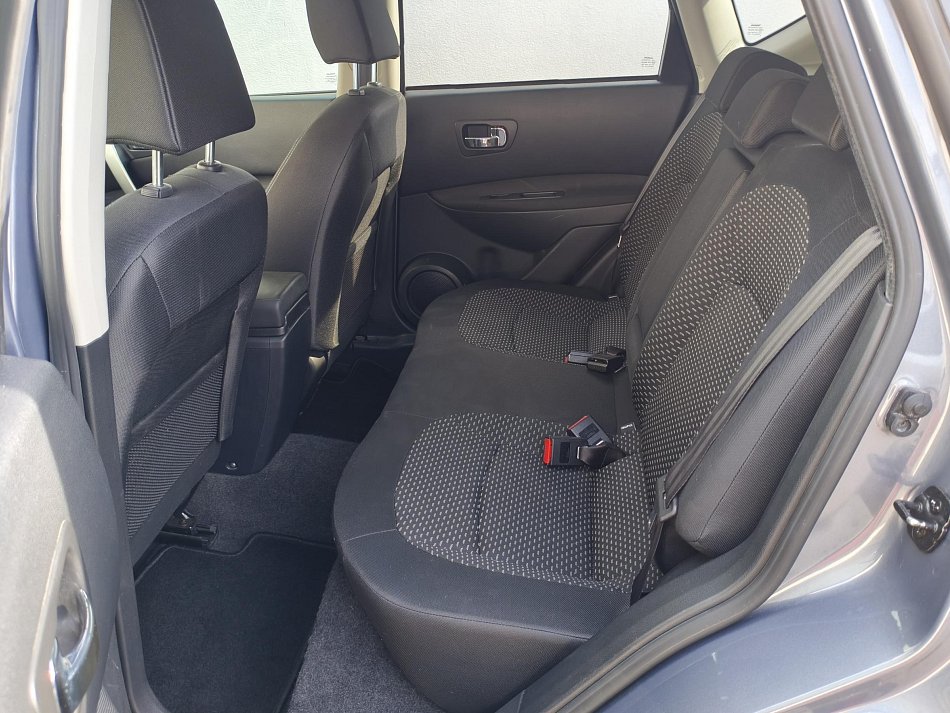 Nissan Qashqai 2.0i Acenta