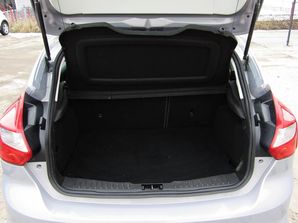 Ford Focus 1.6i Trend