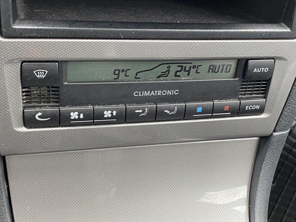 Škoda Octavia 1.8 T Elegance