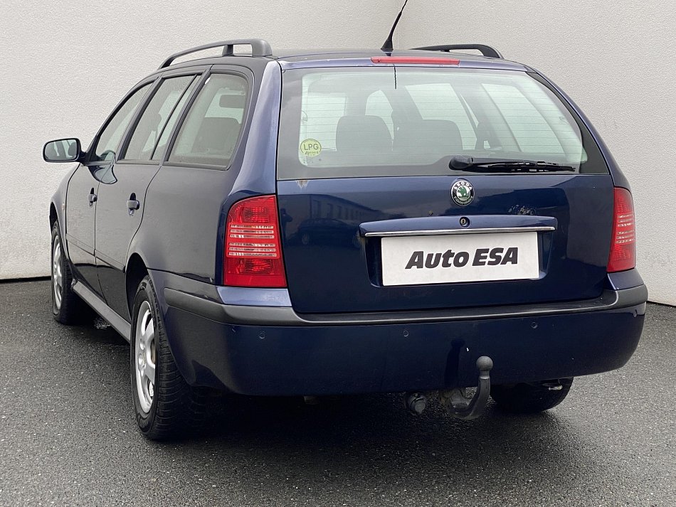 Škoda Octavia 1.8 T Elegance