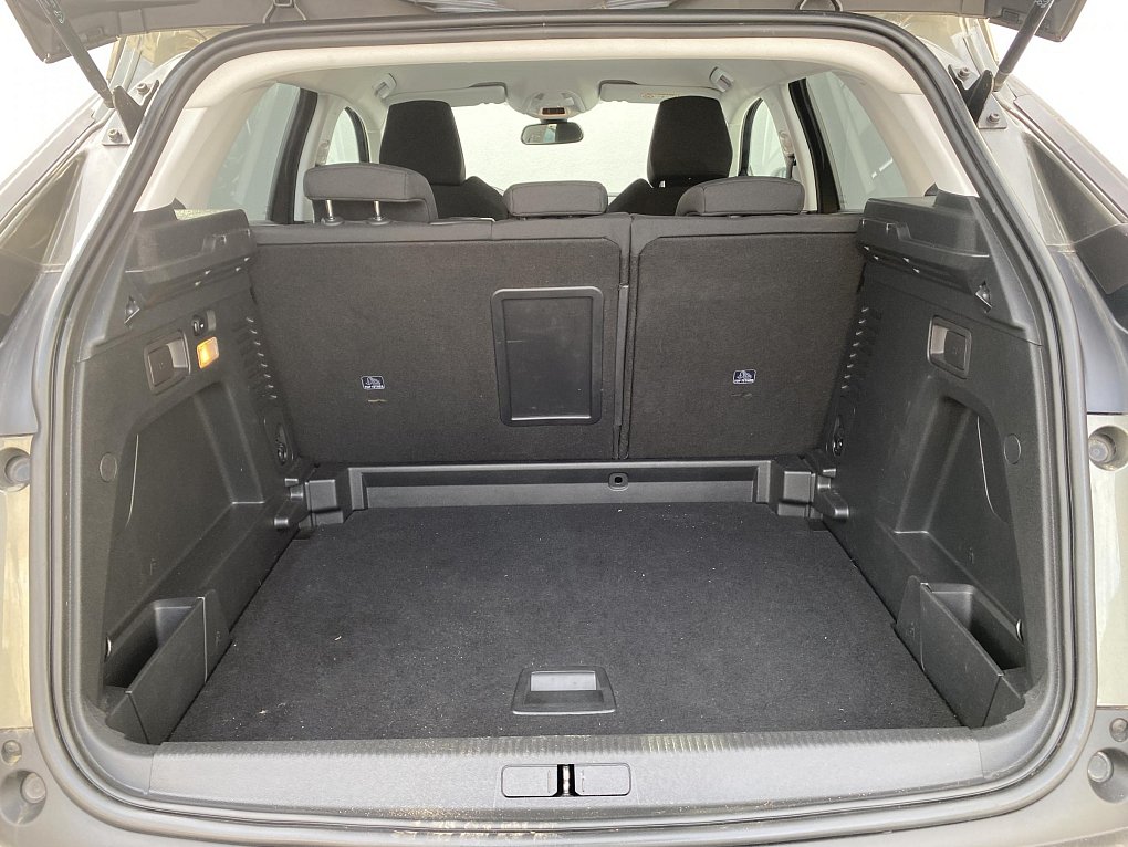 Peugeot 3008 2.0 HDi Active