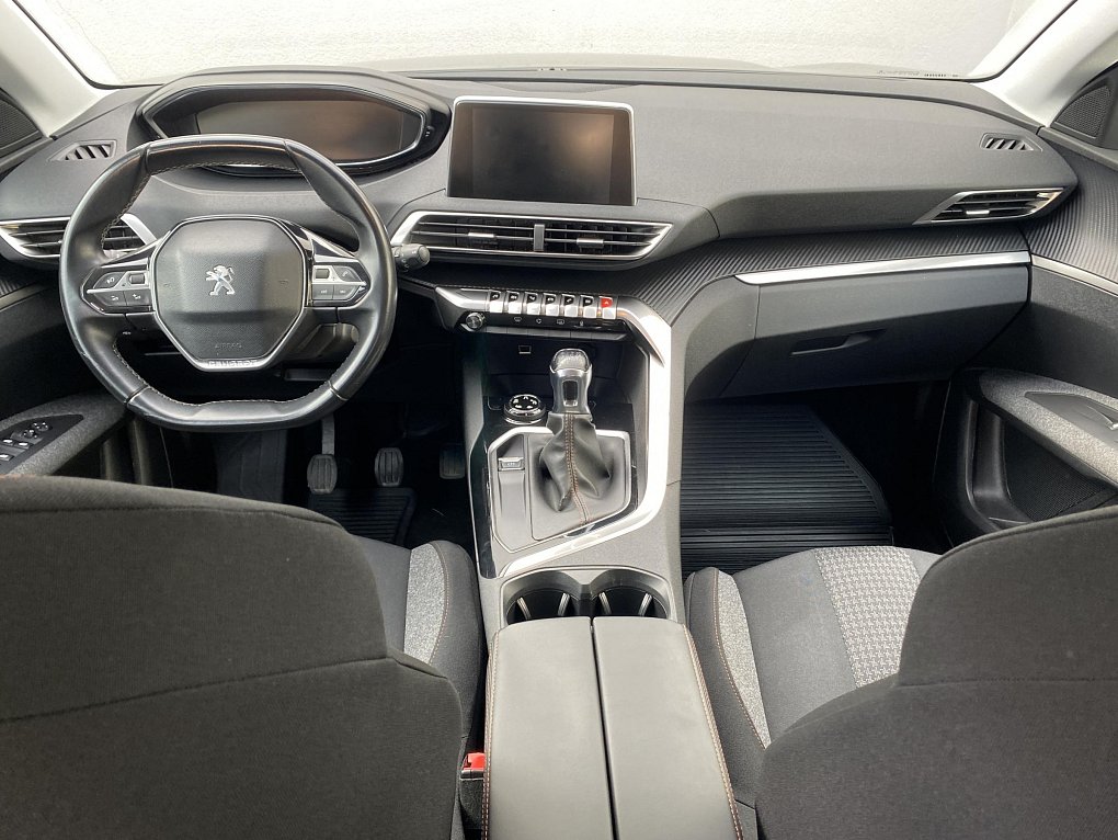 Peugeot 3008 2.0 HDi Active