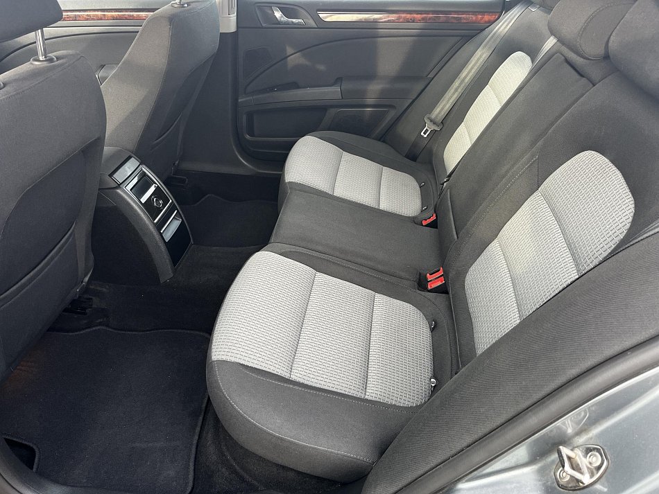 Škoda Superb II 2.0 TDi 