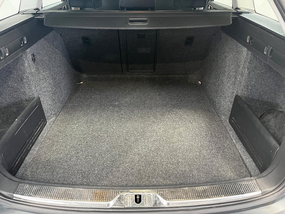 Škoda Superb II 2.0 TDi 