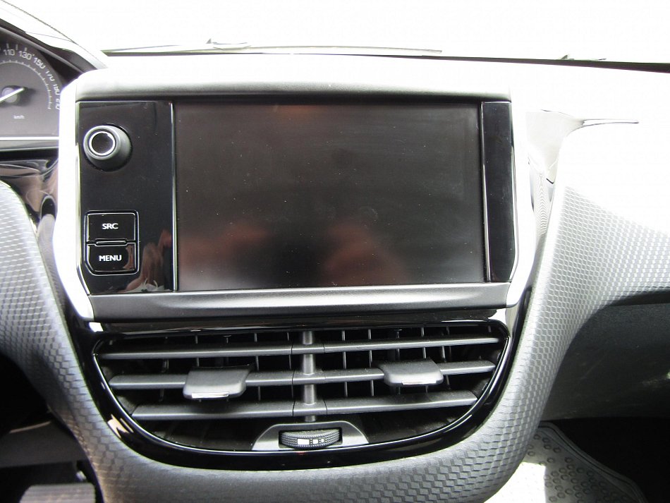 Peugeot 2008 1.2 PT 
