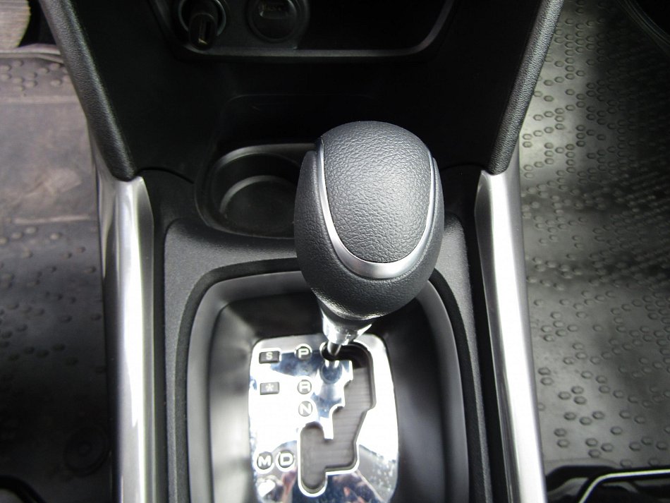 Peugeot 2008 1.2 PT 