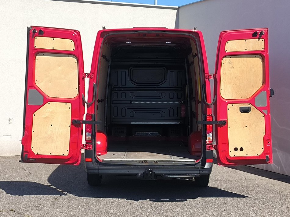 Volkswagen Crafter 2.0TDi  L2H2