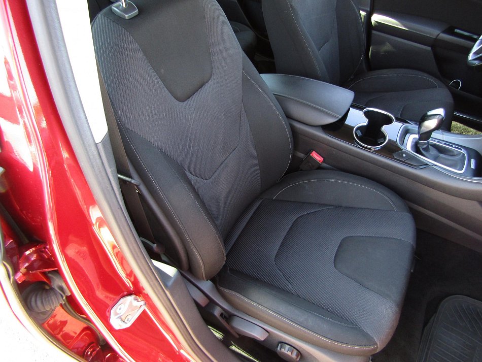 Ford Mondeo 2.0EB Titanium