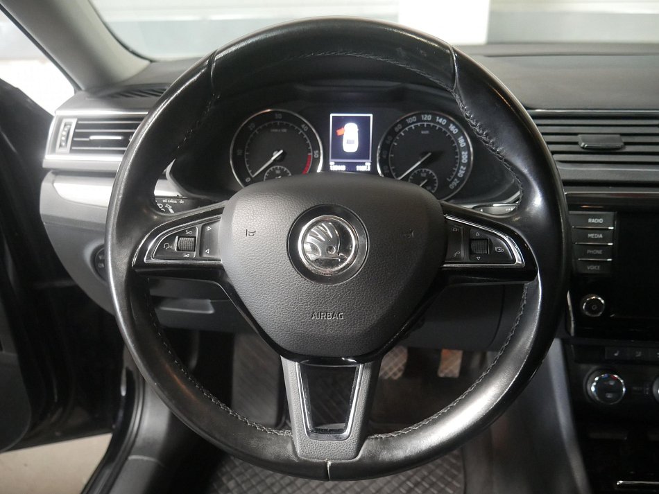 Škoda Superb III 2.0 TDi Style