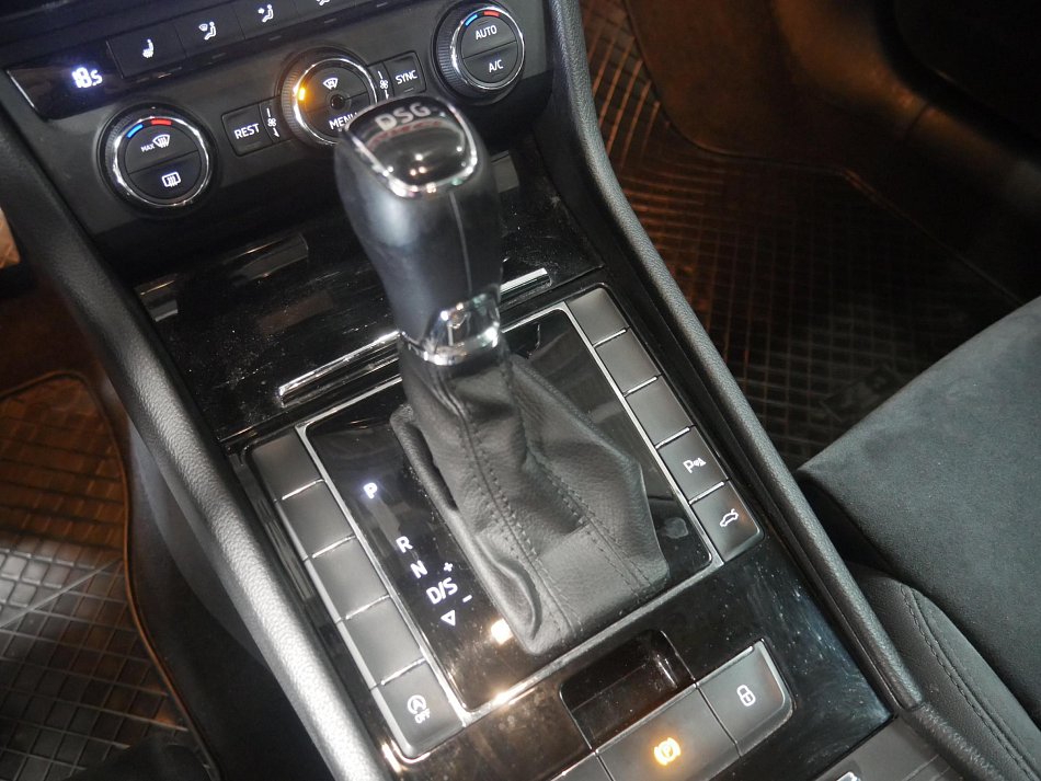 Škoda Superb III 2.0 TDi Style