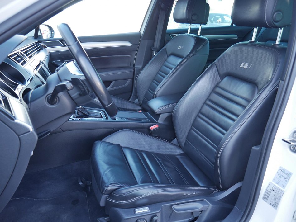 Volkswagen Passat 2.0 TDi R-Line