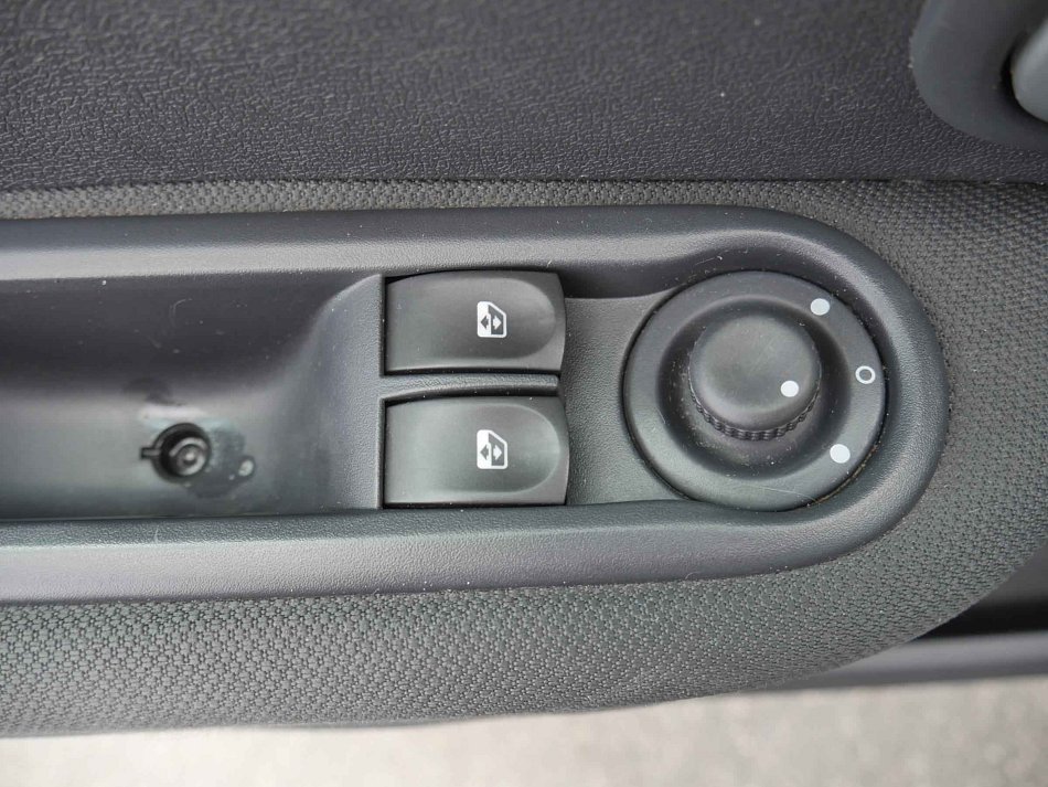Renault Clio 1.2i 