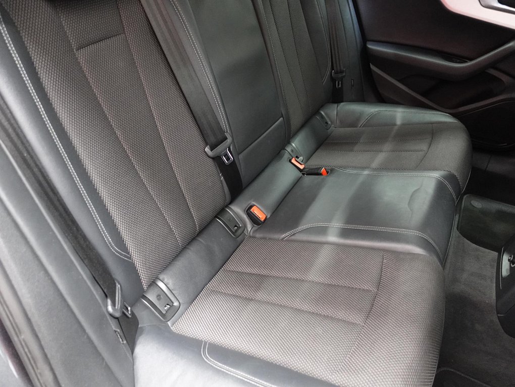 Audi A4 3.0TDI  Quattro