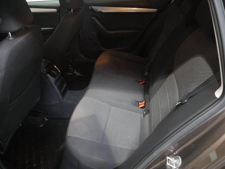 Škoda Octavia III 2.0TDi  4x4