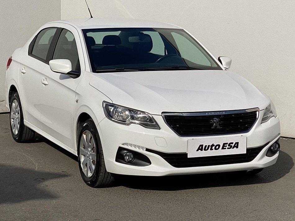 Peugeot 301 1.2 PT 