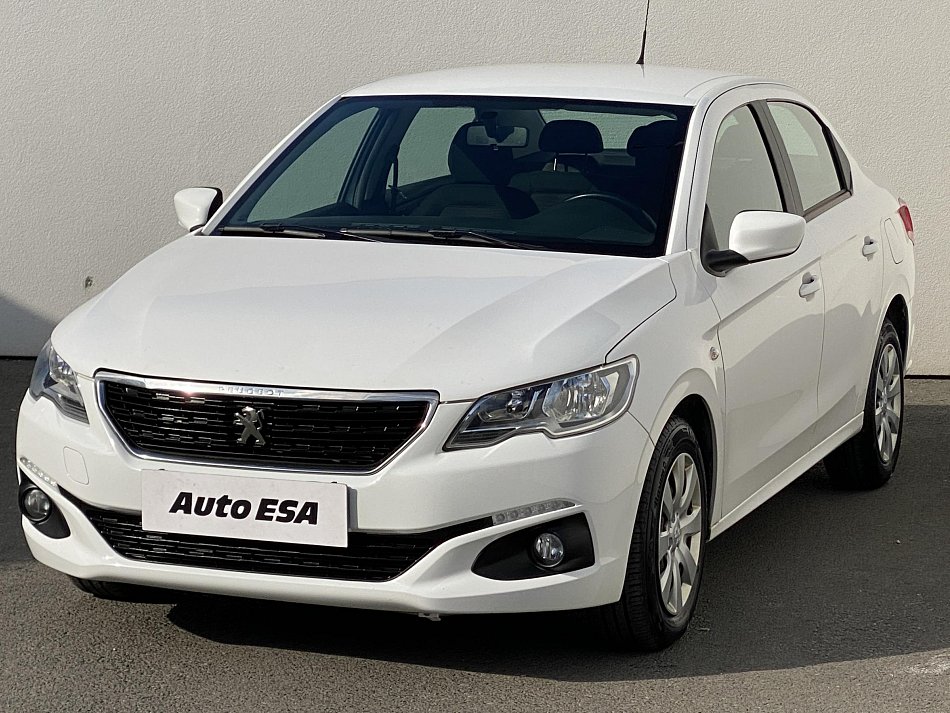 Peugeot 301 1.2 PT 