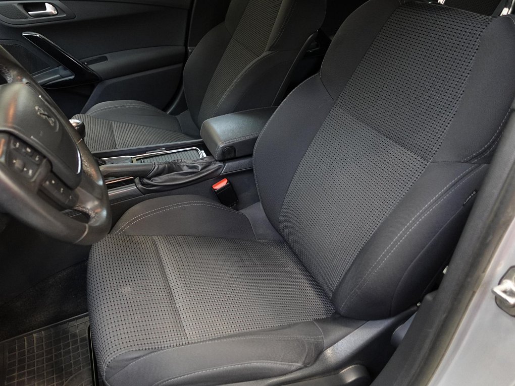 Peugeot 508 2.0 HDi Active SW