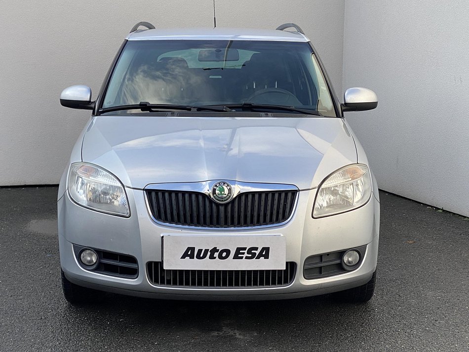 Škoda Fabia II 1.4 16V Ambiente