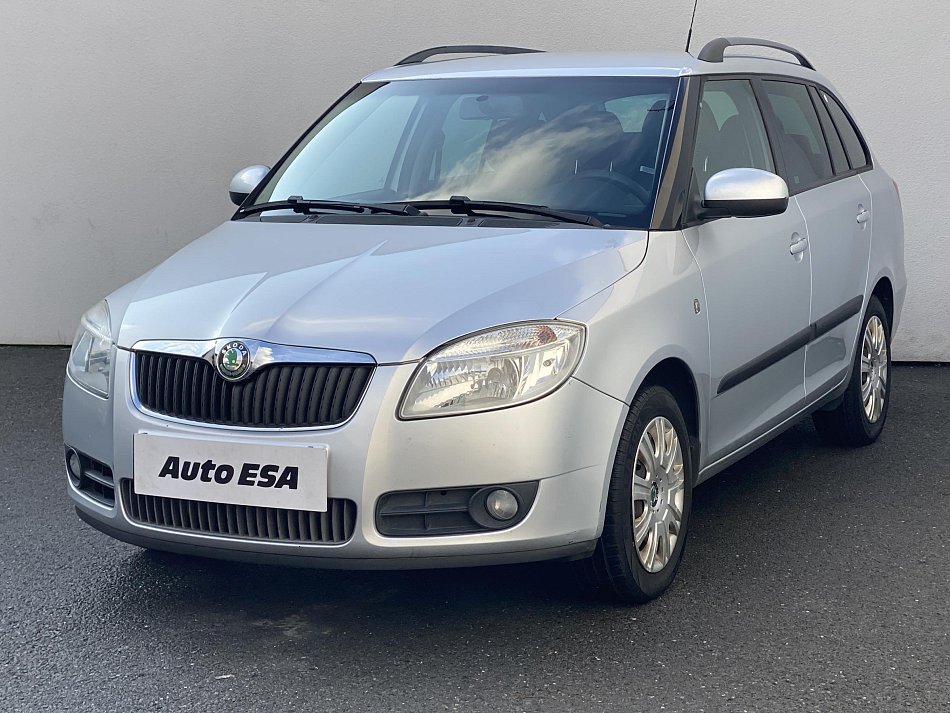 Škoda Fabia II 1.4 16V Ambiente