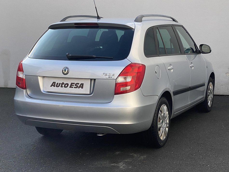 Škoda Fabia II 1.4 16V Ambiente