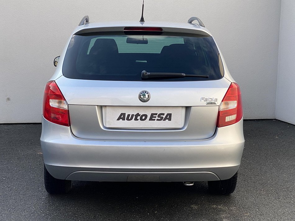 Škoda Fabia II 1.4 16V Ambiente