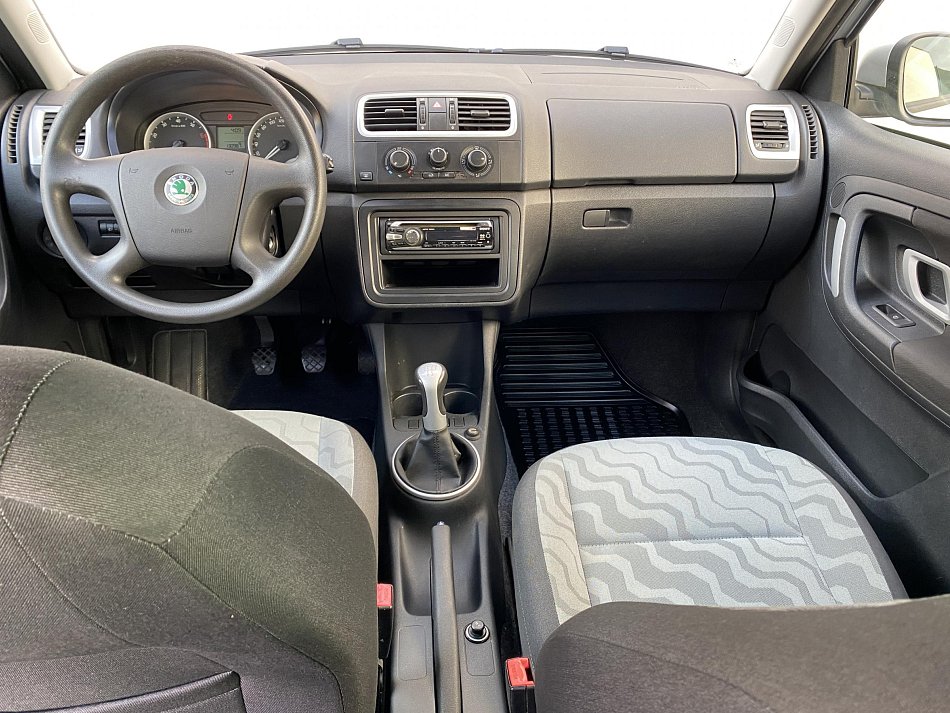 Škoda Fabia II 1.4 16V Ambiente