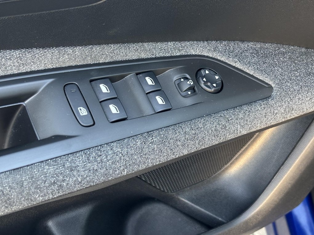 Peugeot 3008 1.5 HDi Active