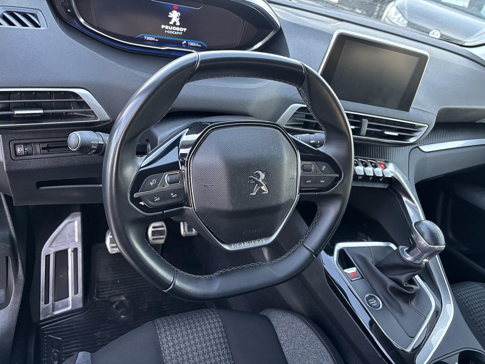 Peugeot 3008 1.5 HDi Active