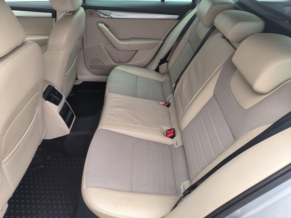 Škoda Octavia III 2.0 TDi 