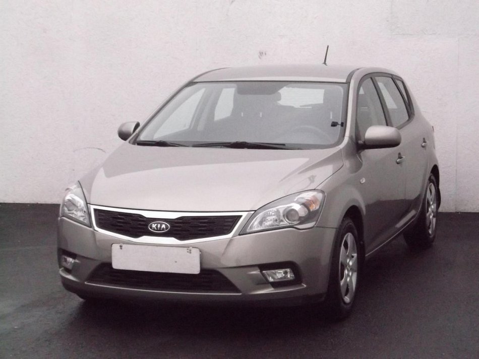 Kia Ceed 1.4 CVVT 