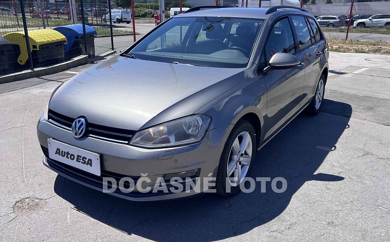 Volkswagen Golf 2.0 TDi 