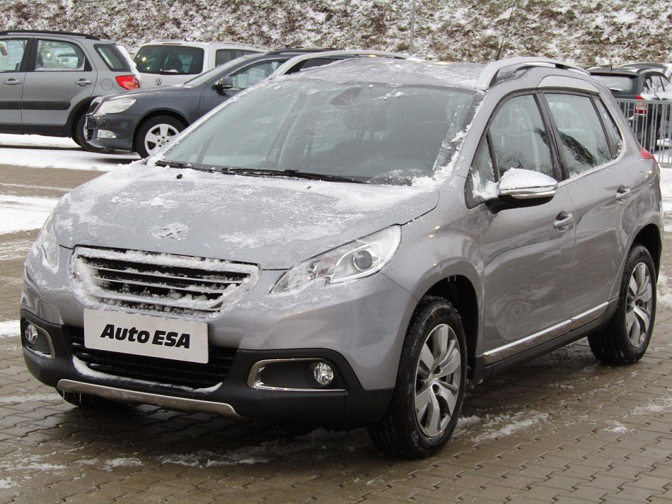 Peugeot 2008 1.2 e-THP Allure