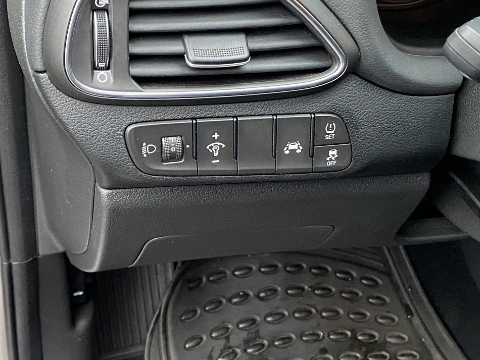 Hyundai I30 1.4 T-GDi 