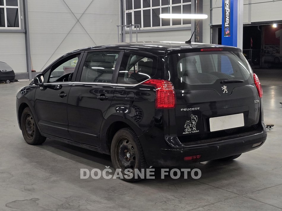 Peugeot 5008 1.6hdi 