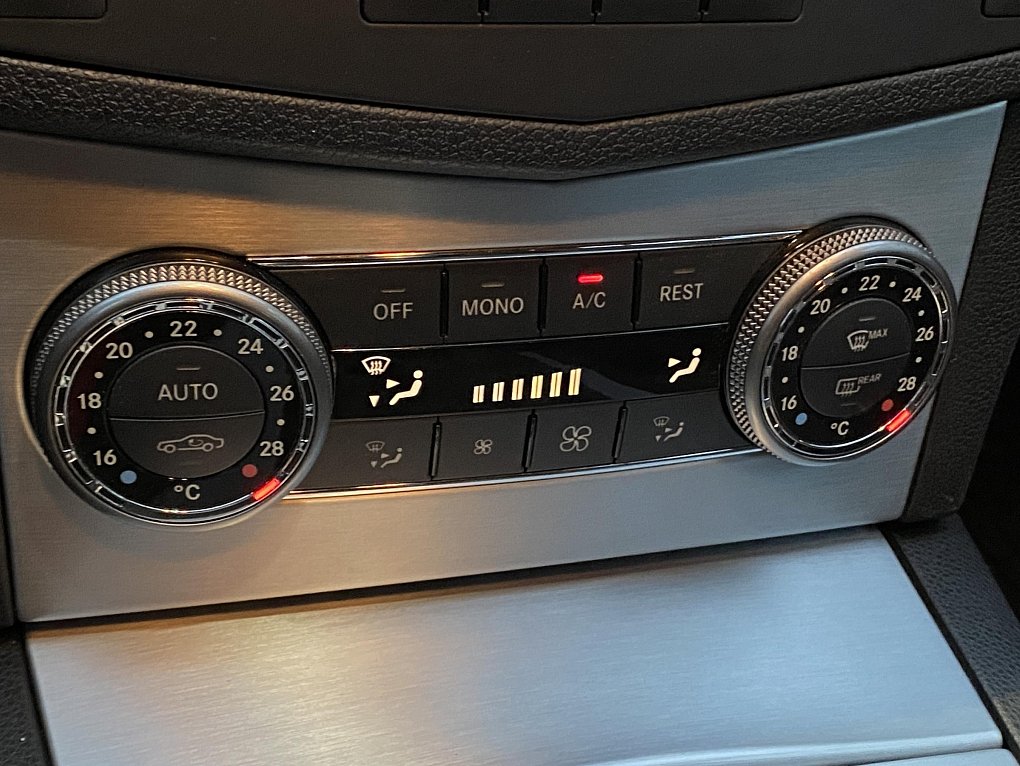 Mercedes-Benz Třída C 3.0i Avantgarde C280