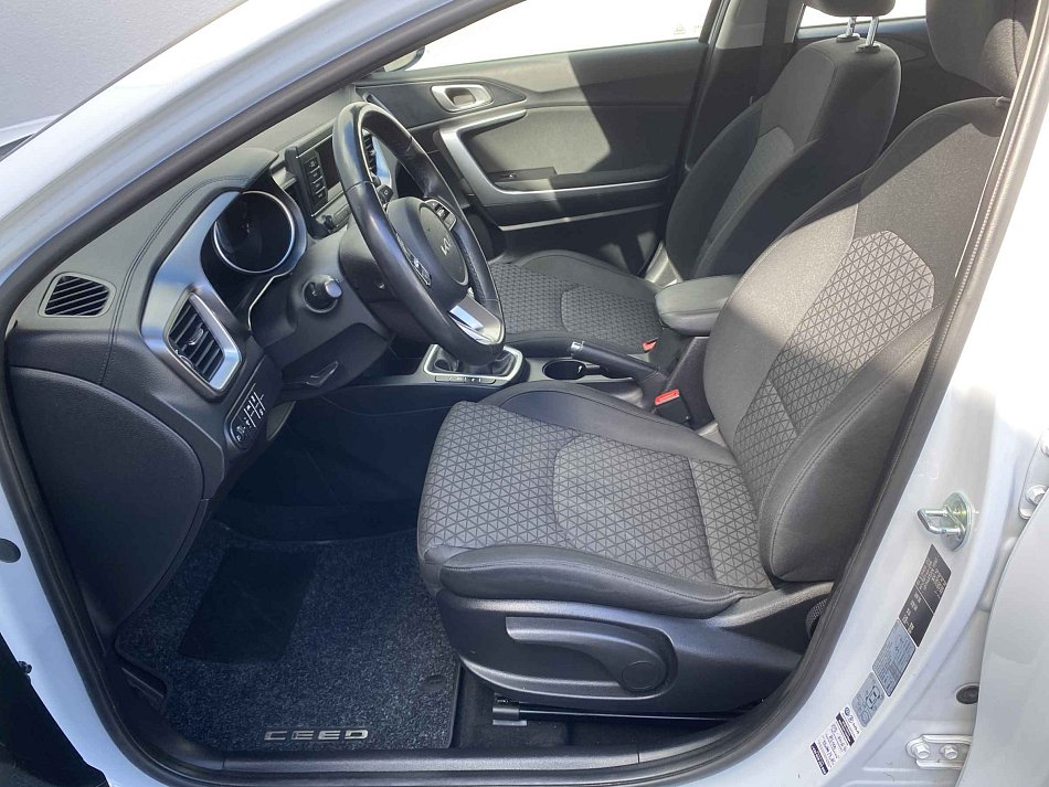 Kia Ceed 1.5T-GDi 