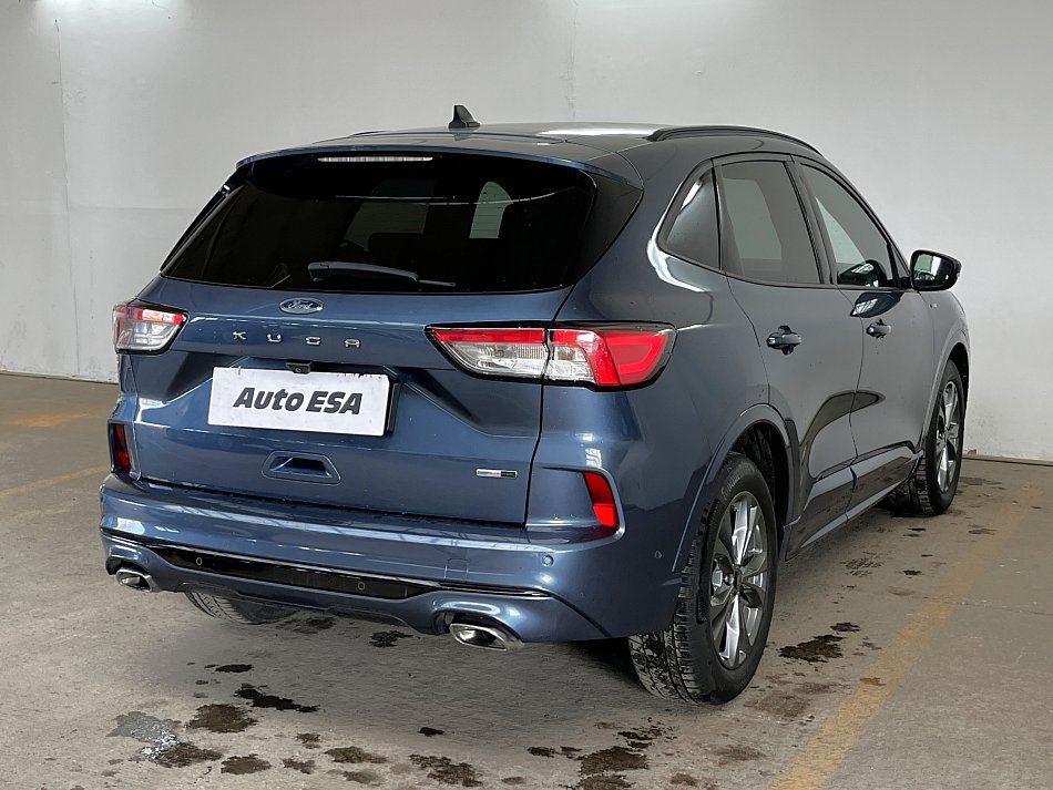 Ford Kuga 2.0 TDCi ST-Line