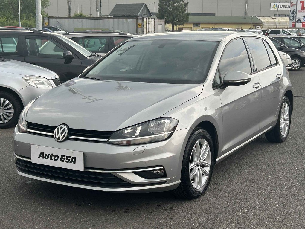 Volkswagen Golf 1.5 TSi 