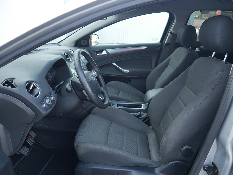 Ford Mondeo 2.2 TDCi 