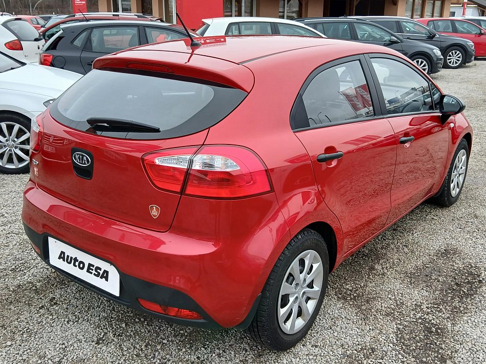 Kia Rio 1.2i 