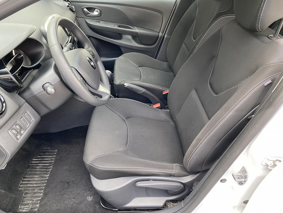 Renault Clio 1.1i 