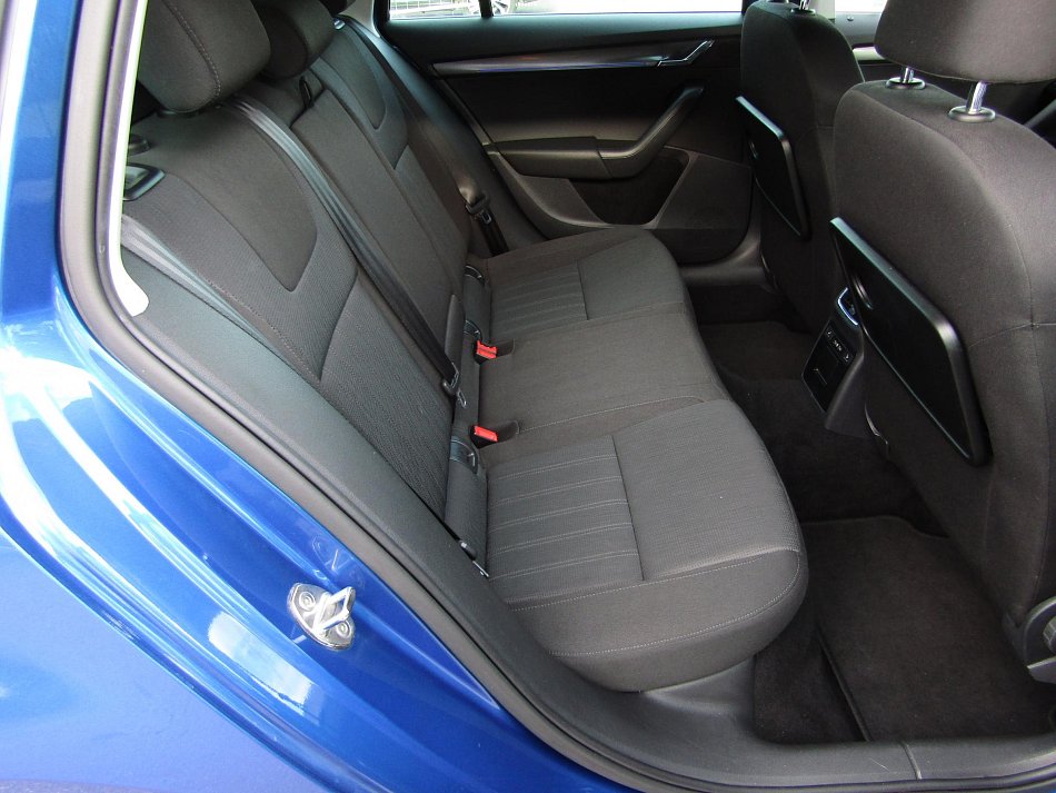 Škoda Octavia III 2.0 TDi Style