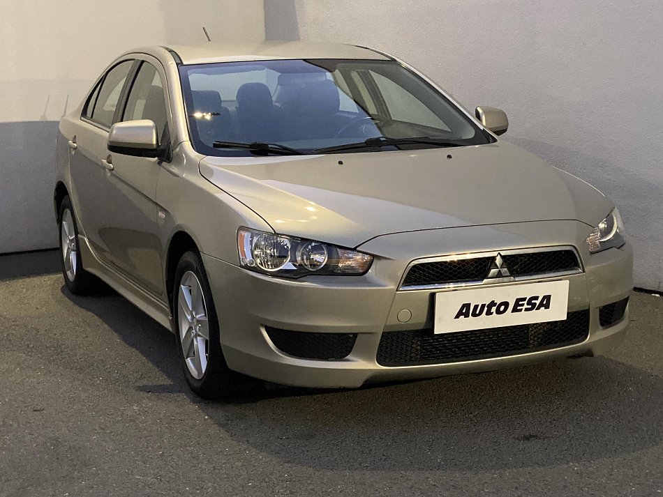 Mitsubishi Lancer 2.0D 