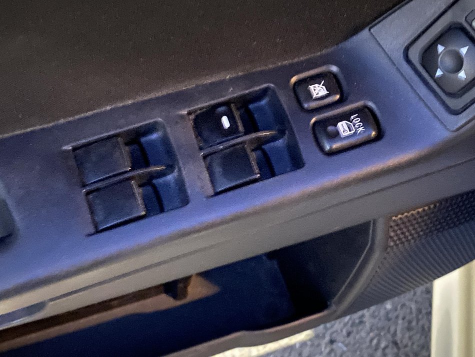 Mitsubishi Lancer 2.0D 