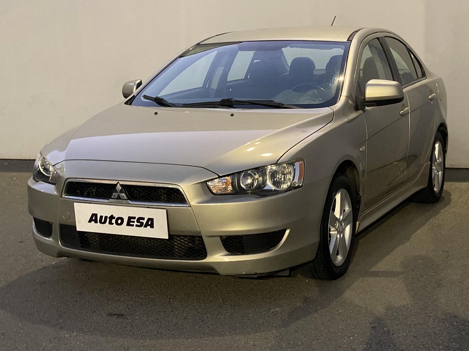 Mitsubishi Lancer 2.0D 