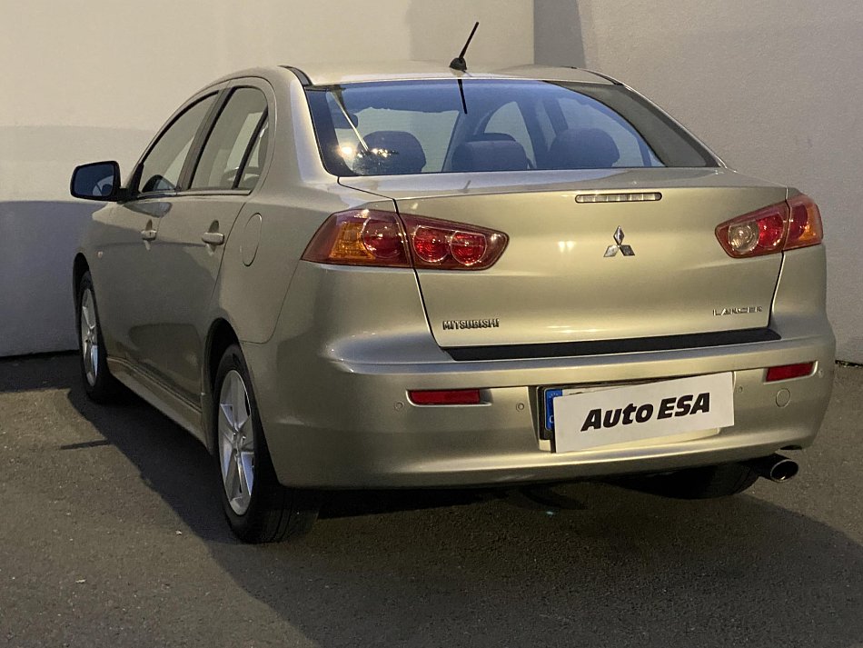 Mitsubishi Lancer 2.0D 